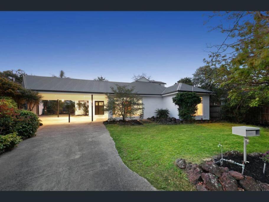 Luxury 5 Bedrooms, Pool, Quiet Melbourne Eksteriør bilde